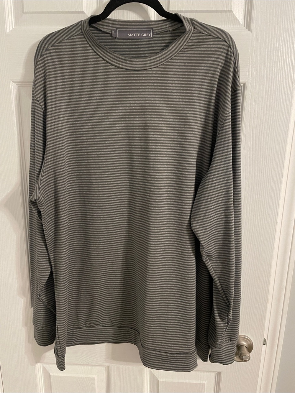 Matte Grey Men's Grey Striped Long-Sleeve Crew Tee